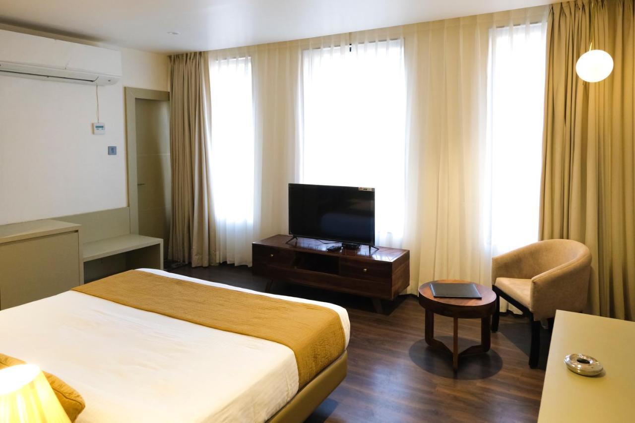 The Wallflower Hotel Kota  Kültér fotó
